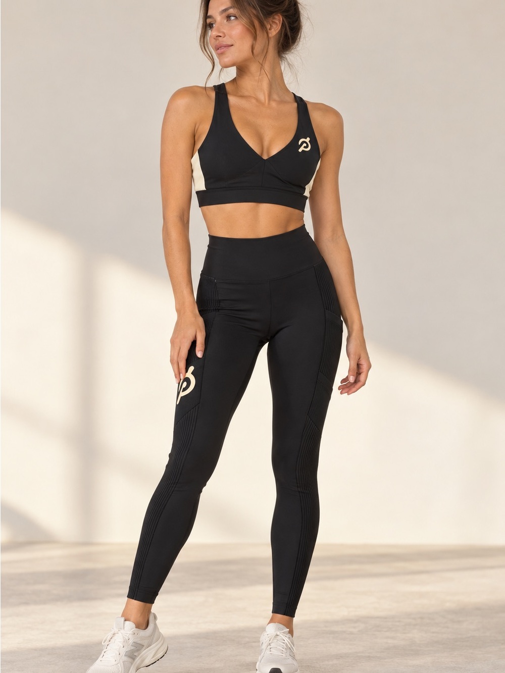 Peloton Black Cream Sports Bra & Leggings Set Athleisure Activewear S/M